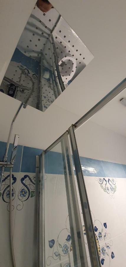 Appartement La Dimora Di Maja à Pescara Extérieur photo